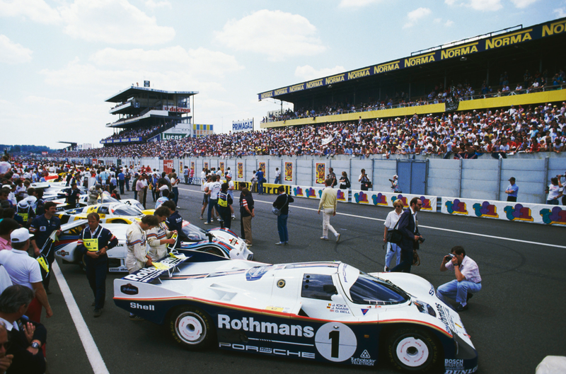 Illustration for article titled These Incredible Photos Show How Le Mans Evolved Over 84 Years